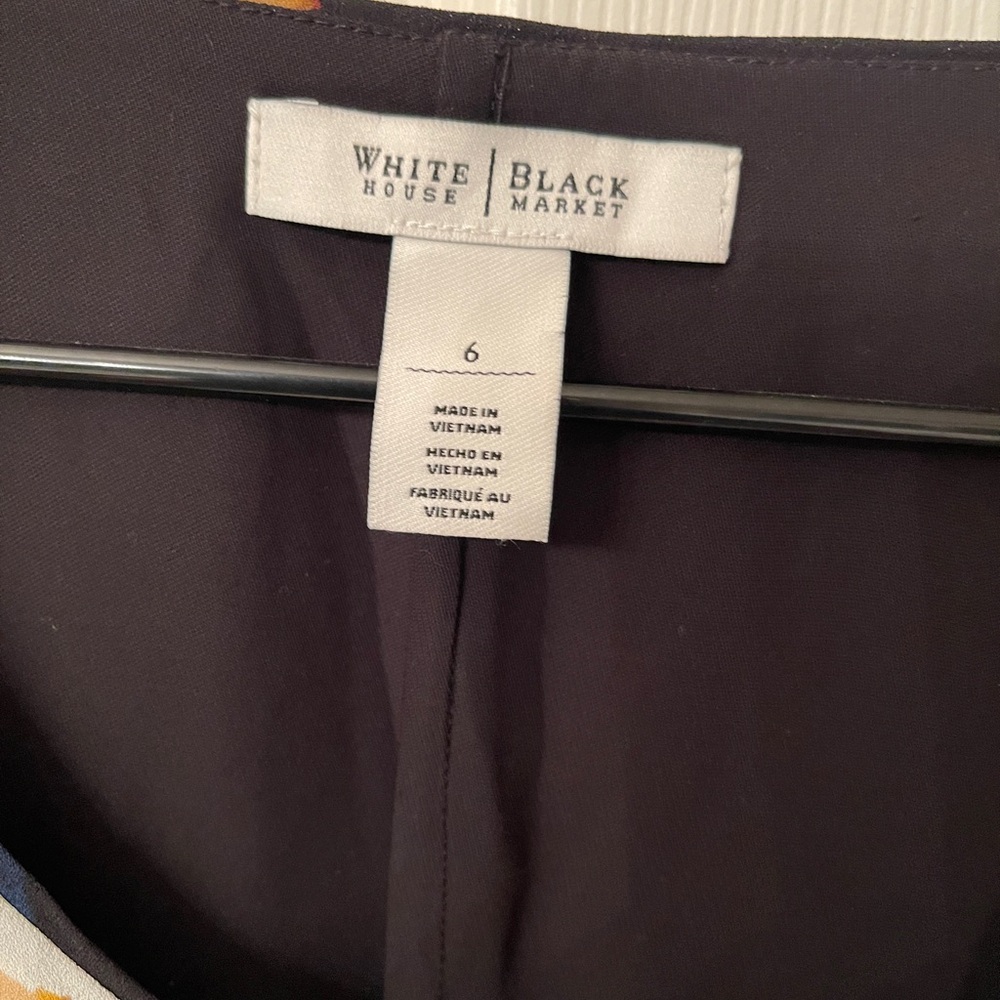 White House Black Market Abstract Floral Keyhole Sleeve Dress | Size 6 - Picture 4 of 13